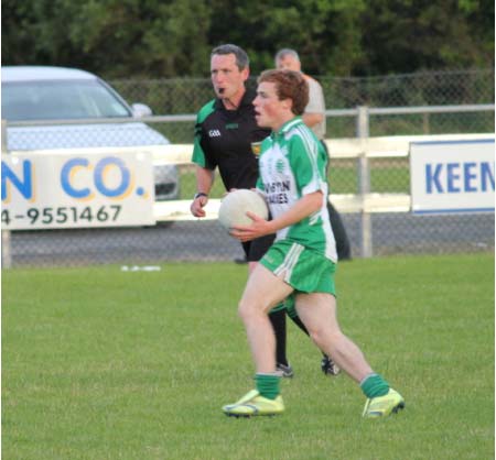 Action from the championship game between Aodh Ruadh and Dungloe.