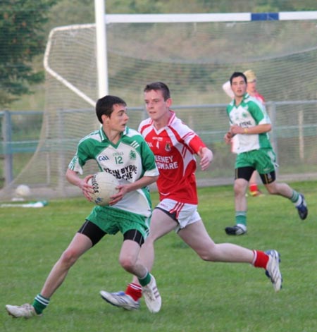 Action from the championship game between Aodh Ruadh and Dungloe.