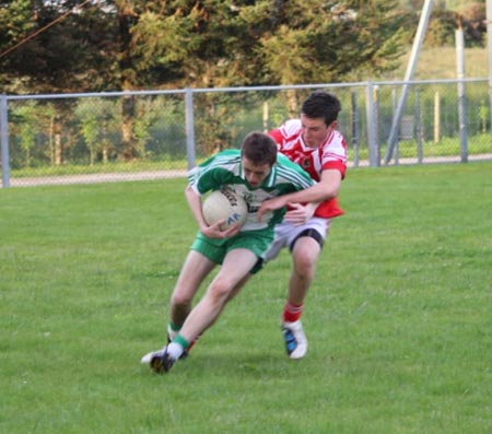 Action from the championship game between Aodh Ruadh and Dungloe.