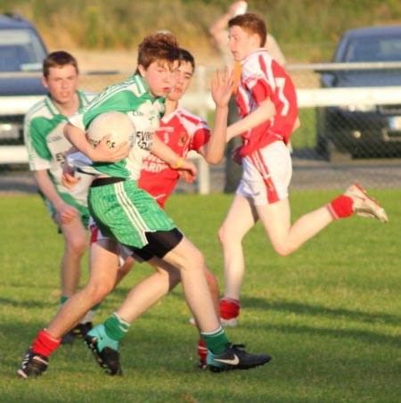 Action from the championship game between Aodh Ruadh and Dungloe.