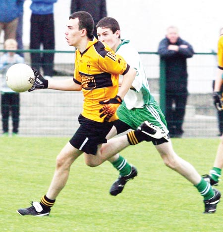 Action from the 2010 u-16 county semi-final between Aodh Ruadh and Saint Eunan.