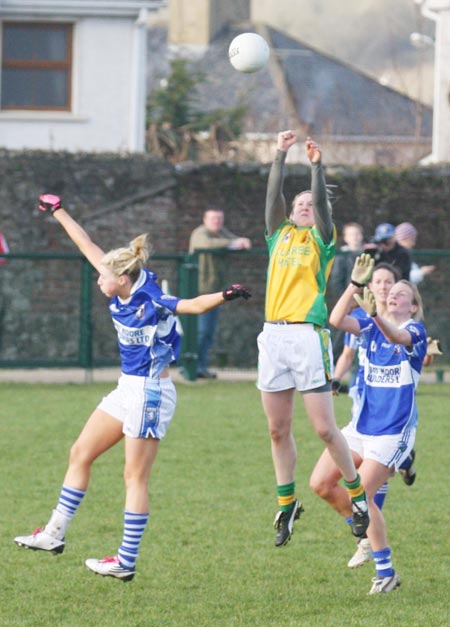 Action from the 2011 NFL division two clash between Donegal and Laois in Pirc Aoidh Ruaidh.