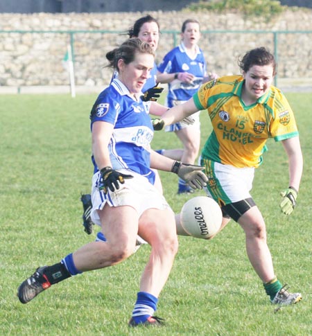 Action from the 2011 NFL division two clash between Donegal and Laois in Pirc Aoidh Ruaidh.