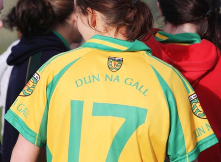 Action from the 2011 NFL division two clash between Donegal and Laois in Pirc Aoidh Ruaidh.