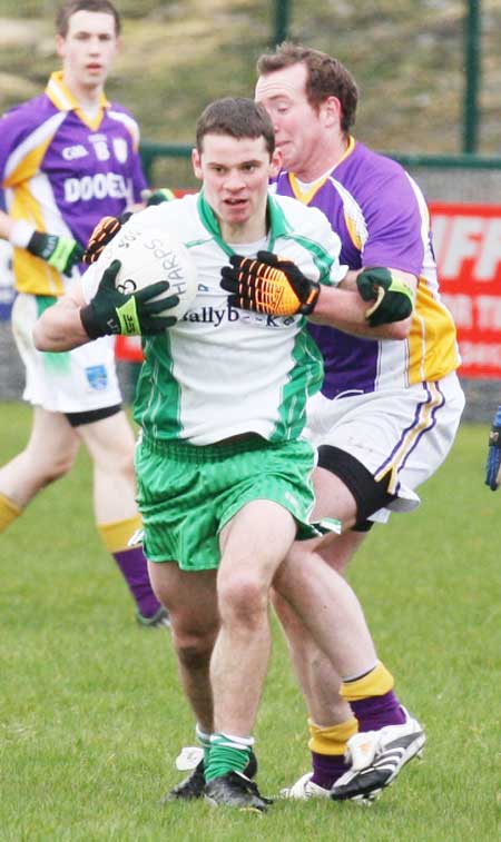 Action from the challenge game between Aodh Ruadh and Derrygonnelly Harps.