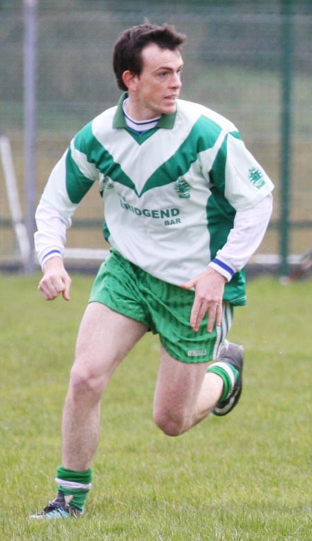 Action from the Saint Patrick's challenge game between Aodh Ruadh and Killybegs.