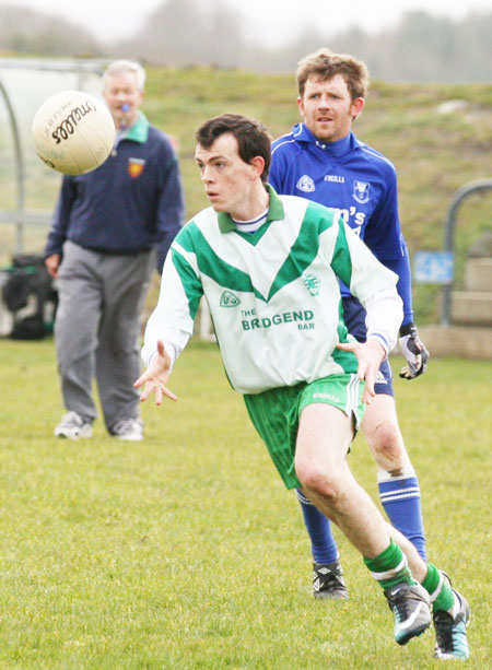 Action from the Saint Patrick's challenge game between Aodh Ruadh and Killybegs.