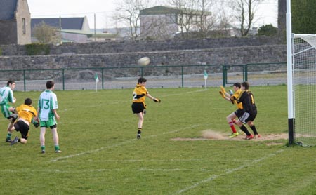 Action from the under 16 league clash between Aodh Ruadh and Bundoran.