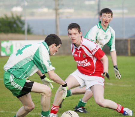 Action from the under 16 Southern Regional final between Aodh Ruadh and Dungloe.