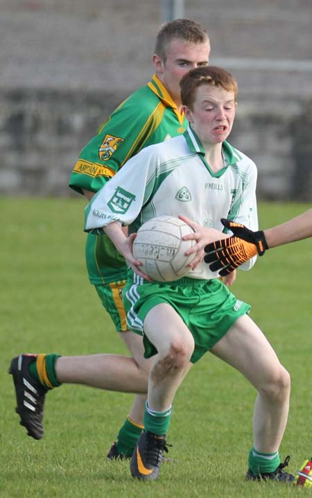 Action from the under 12 league game between Aodh Ruadh and Ardara.