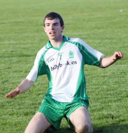 Action from the reserve league match against Naomh Cholmcille.