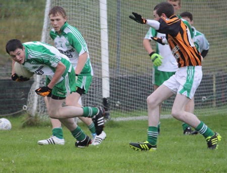 Action from the under 16 final in Dunkineely.