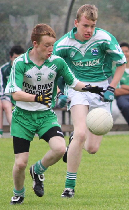 Action from the county championship semi-final between Aodh Ruadh and Gaoth Dobhair.