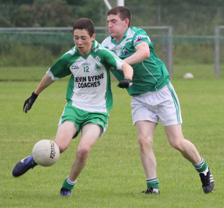 Action from the county championship semi-final between Aodh Ruadh and Gaoth Dobhair.