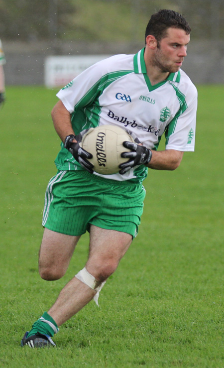 Action from the division three senior football league match against Buncrana.