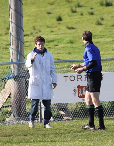 Action from the intermediate football championship match against Naomh Bríd.