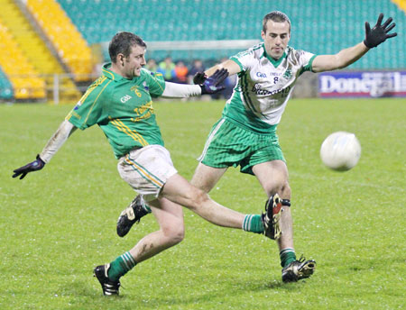 Action from the intermediate reserve football championship game against Naomh Columba.