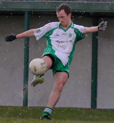 Action from the challenge match between Aodh Ruadh and Derrygonnelly Harps.