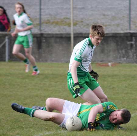 Action from the reserve division 3 senior game against Naomh Columba.