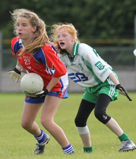 Action from the ladies under 14 match between Aodh Ruadh and New York.