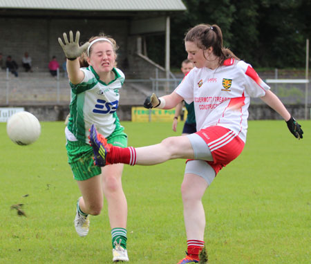 Action from the under 14 ladies match between Aodh Ruadh and Glenfin.