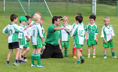 Action from the under 8 blitz in Saint Naul's.