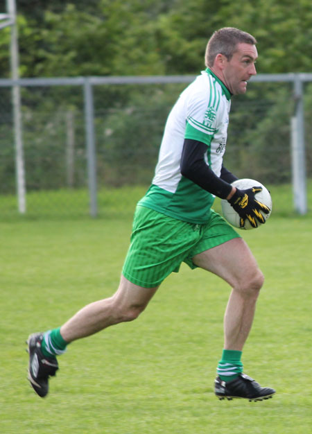 Action from the division three reserve league game between Aodh Ruadh and Red Hugh's.