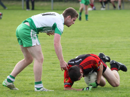 Action from the division three reserve league game between Aodh Ruadh and Red Hugh's.