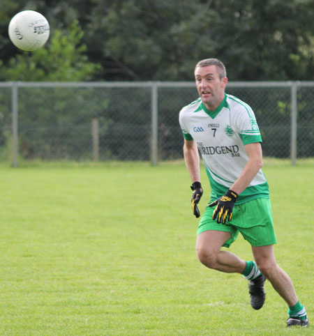 Action from the division three reserve league game between Aodh Ruadh and Red Hugh's.