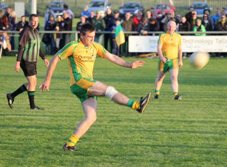 Action from 1992 rematch between Donegal and Dublin.