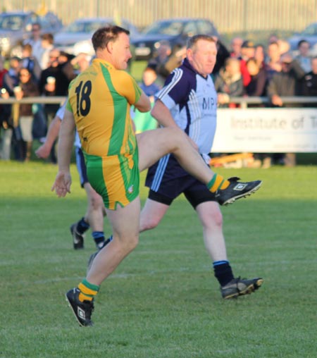 Action from 1992 rematch between Donegal and Dublin.