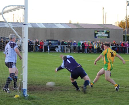 Action from 1992 rematch between Donegal and Dublin.