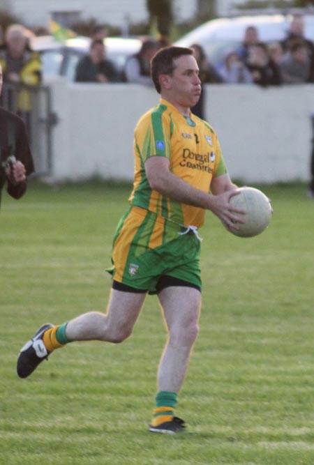 Action from 1992 rematch between Donegal and Dublin.