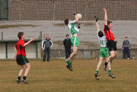 Action from Aodh Ruadh v Naomh.