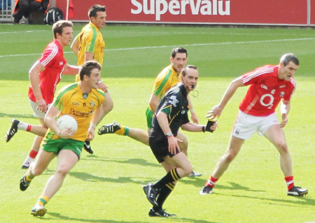 Action from the All-Ireland Senior Football Championship semi-final between Donegal and Cork.