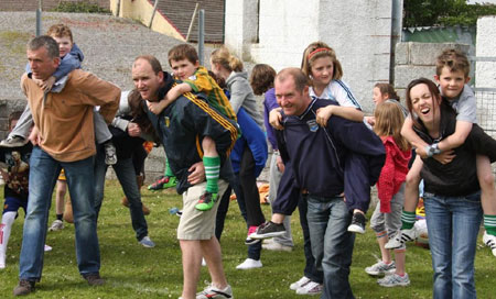 Action from L na gClub 2010.