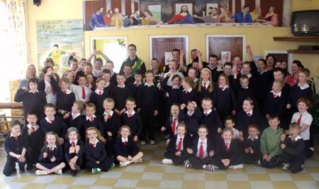 Holy Family National School welcomes the Lory Meagher heroes.