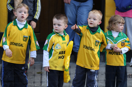 Some shots from the 2011 Ballyshannon pig races.