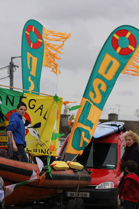 Aodh Ruadh take part in the 2011 Saint Patrick's Day parade.