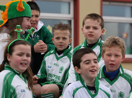 Aodh Ruadh take part in the 2011 Saint Patrick's Day parade.