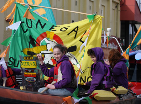 Aodh Ruadh take part in the 2011 Saint Patrick's Day parade.