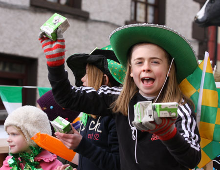 Aodh Ruadh take part in the 2011 Saint Patrick's Day parade.