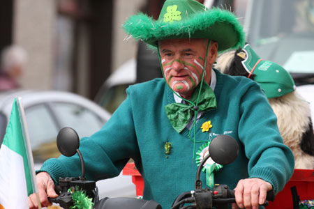 Aodh Ruadh take part in the 2011 Saint Patrick's Day parade.