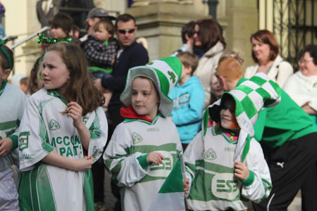 Aodh Ruadh take part in the 2012 Saint Patrick's Day parade.