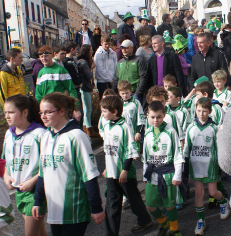 Aodh Ruadh take part in the 2012 Saint Patrick's Day parade.