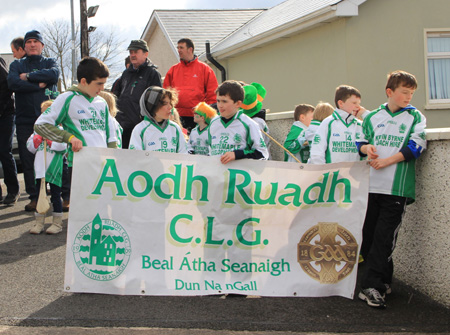 Aodh Ruadh take part in the 2013 Saint Patrick's Day parade.