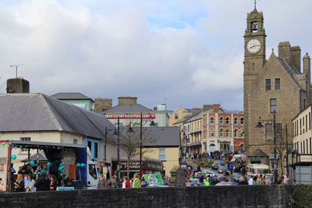 Aodh Ruadh take part in the 2013 Saint Patrick's Day parade.