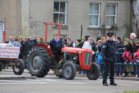 Aodh Ruadh take part in the 2013 Saint Patrick's Day parade.