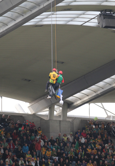 Action from the All-Ireland Senior Football Championship final between Donegal and Mayo.