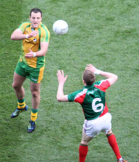 Action from the All-Ireland Senior Football Championship final between Donegal and Mayo.